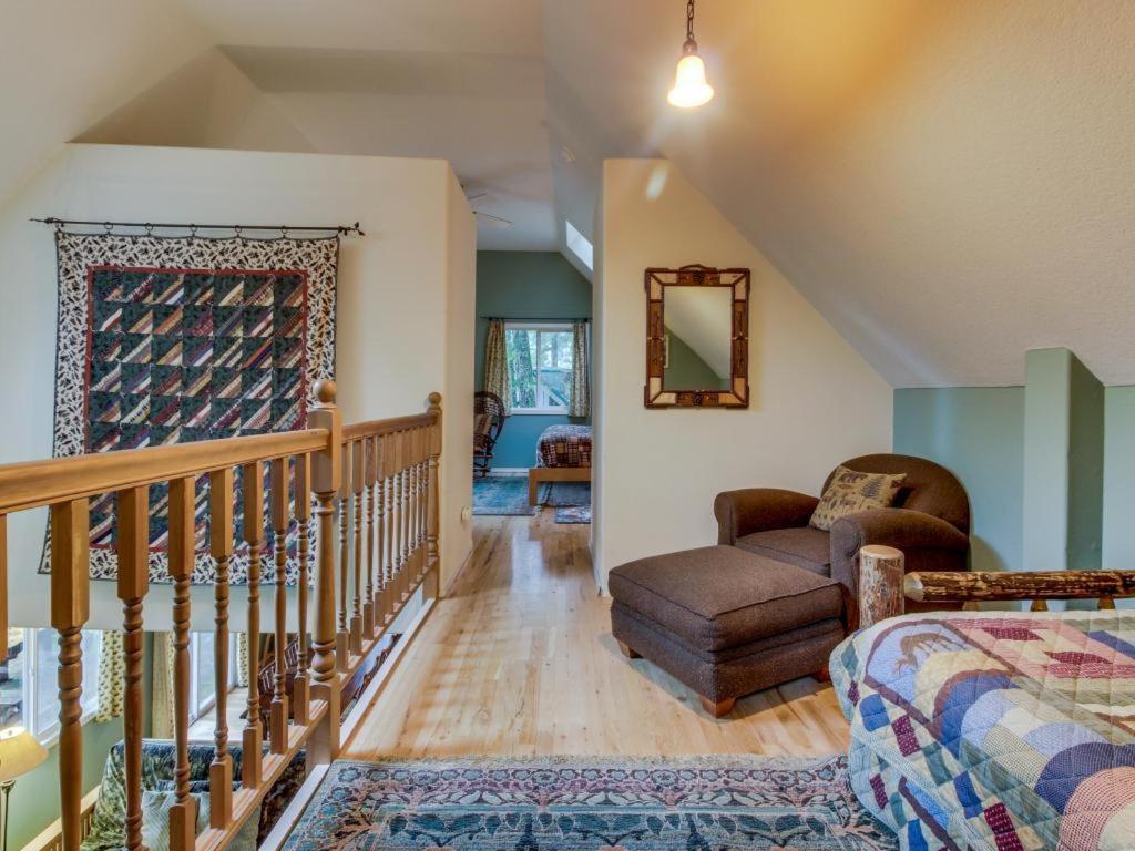 Roaring River Retreat Welches Exterior foto